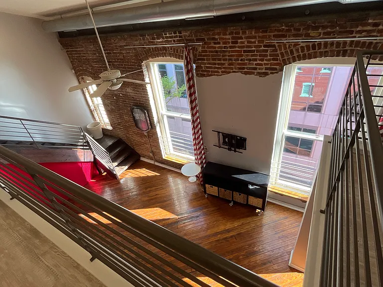 50 Gayoso Ave #403 — Photo 9