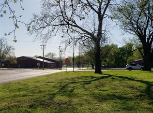 217 S Main St #9-16, Noble, OK 73068