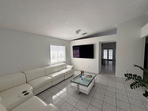 3rd image of 3281 W 70th St