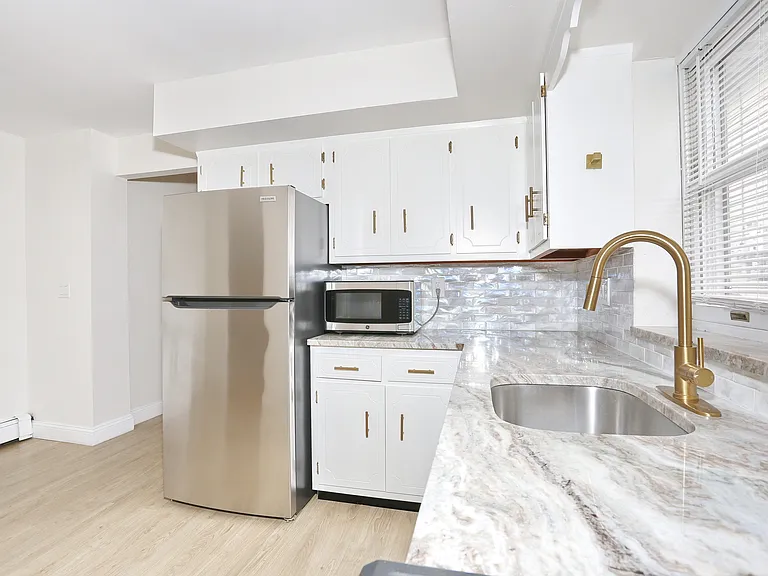 40 Avenue C #1 — Photo 7
