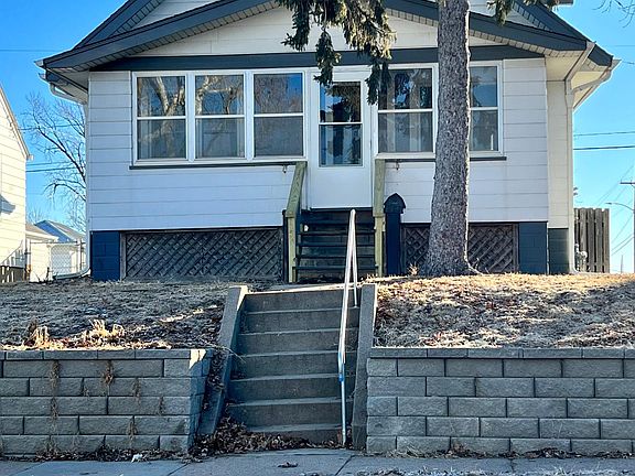 2nd image of 5061 S 38th St