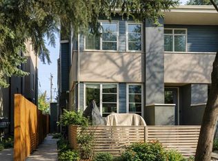 1930 W 36th St SW #2, Calgary, AB T3E2Y9