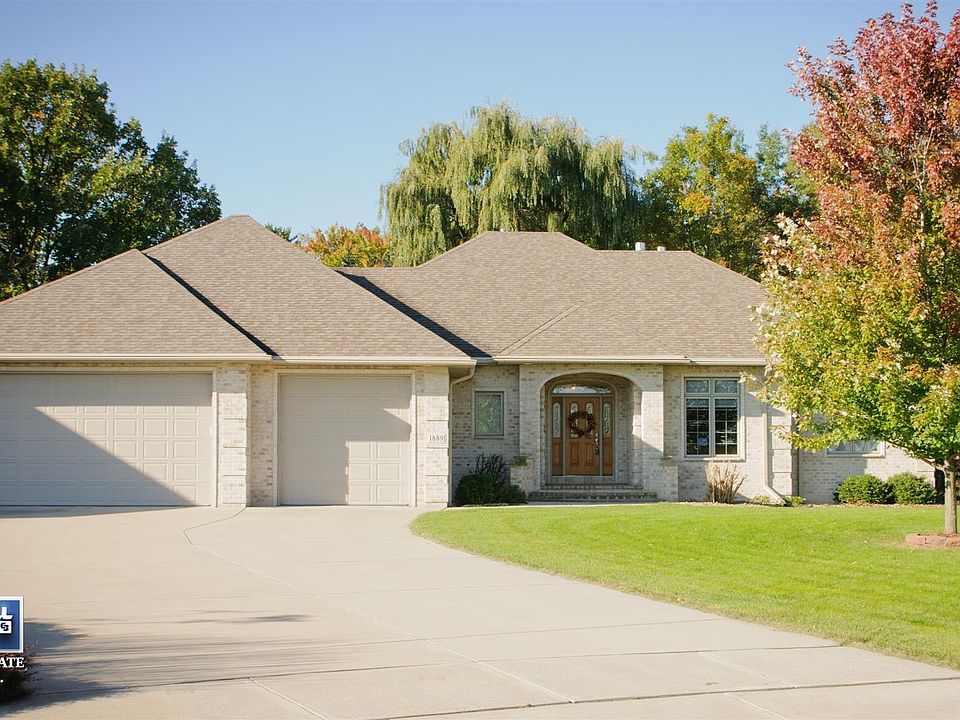 Welcome to 1889 Payton Ct!