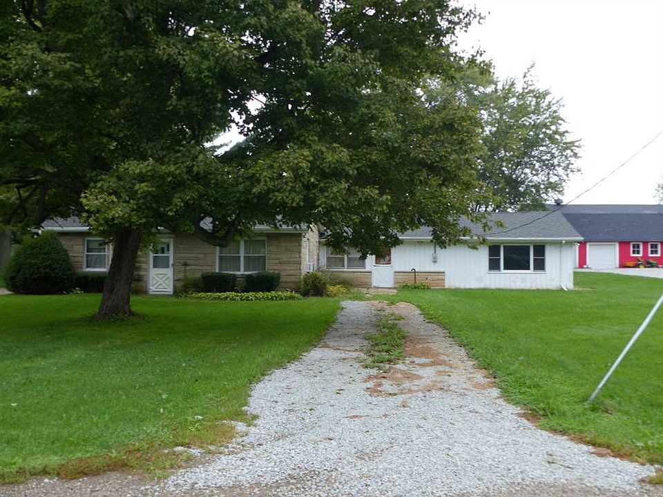 2nd image of 22111 Riley Rd