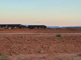 4963 S Lakefront Pl, Washington, UT 84780