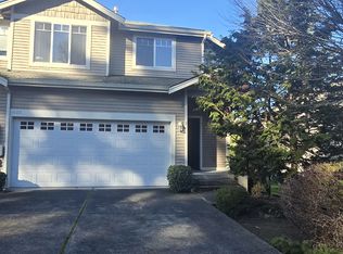 4020 Shelby Rd #2, Lynnwood, WA 98087