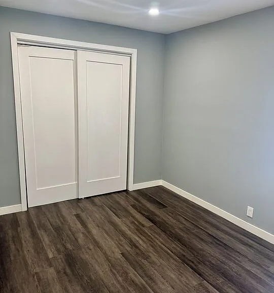 2911 W Florence Ave — Photo 10
