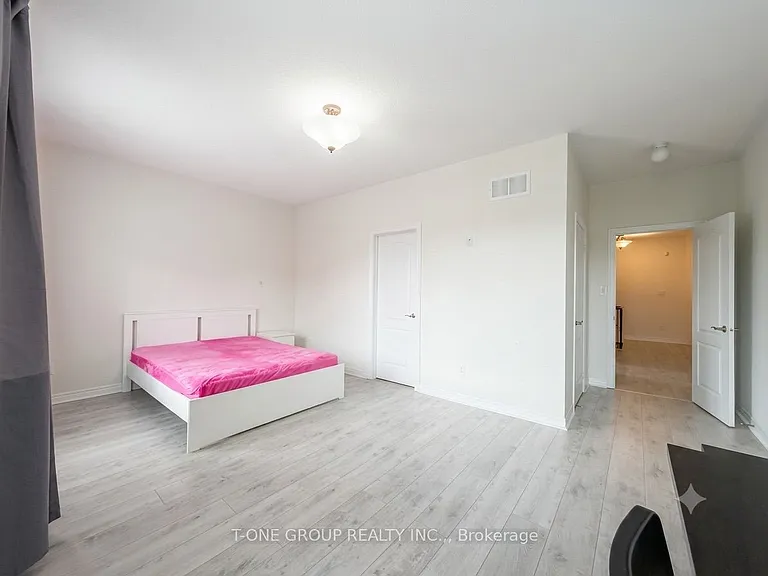 82 Fred McLaren Blvd — Photo 29
