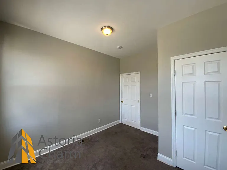 730 N Edgewood St — Photo 19