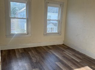 35-37 Fulton St #2, Lowell, MA 01850