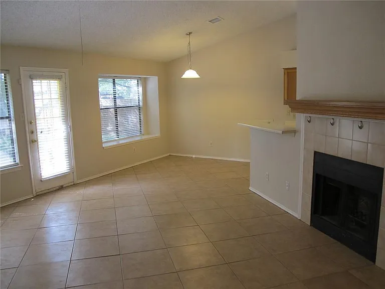 1301 Texas Oak Way — Photo 13
