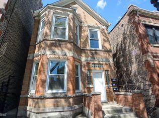 2424 S Oakley Ave, Chicago, IL 60608 | Zillow
