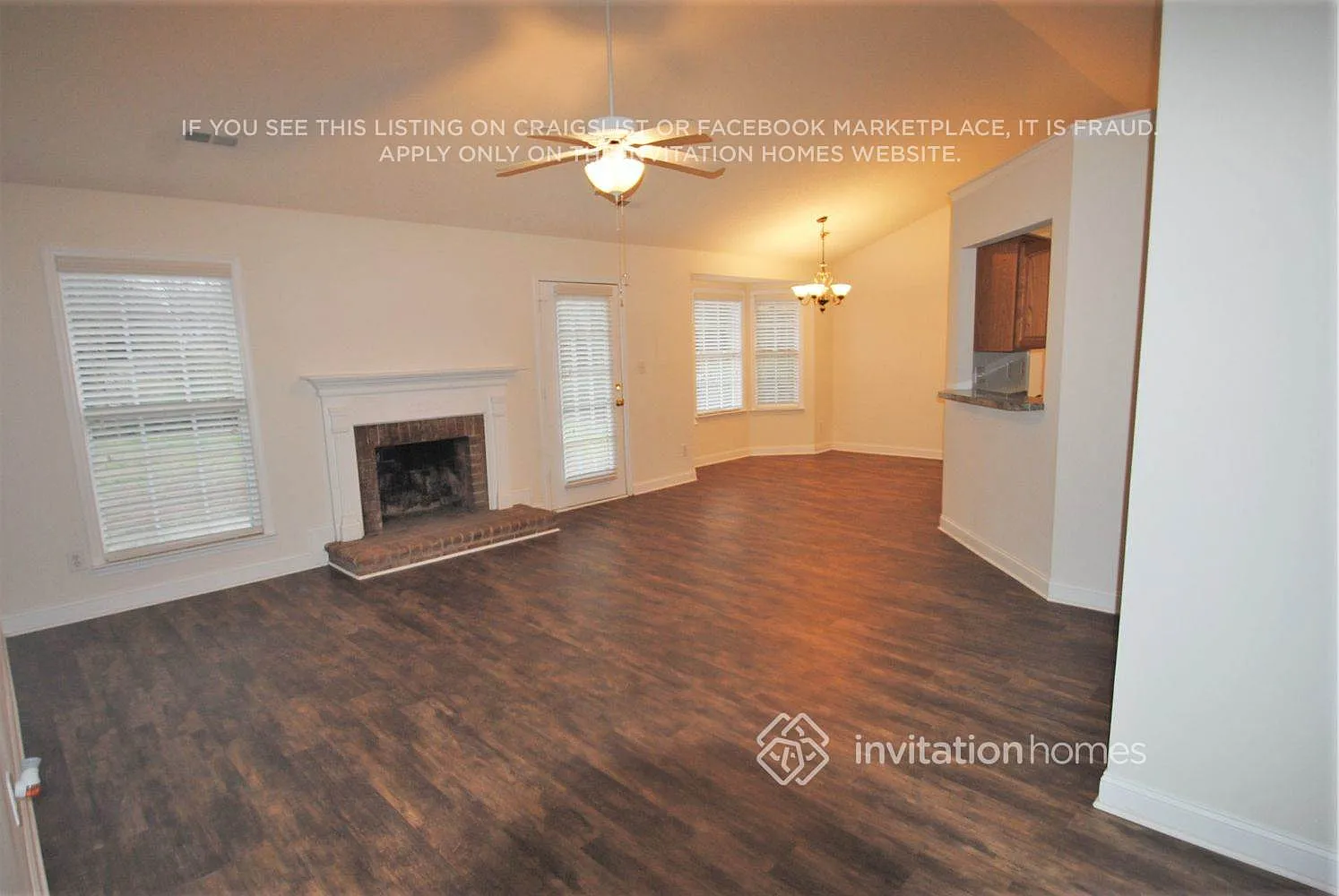 8427 Quail Hollow Dr Harrisburg, NC 28075 — Photo 2
