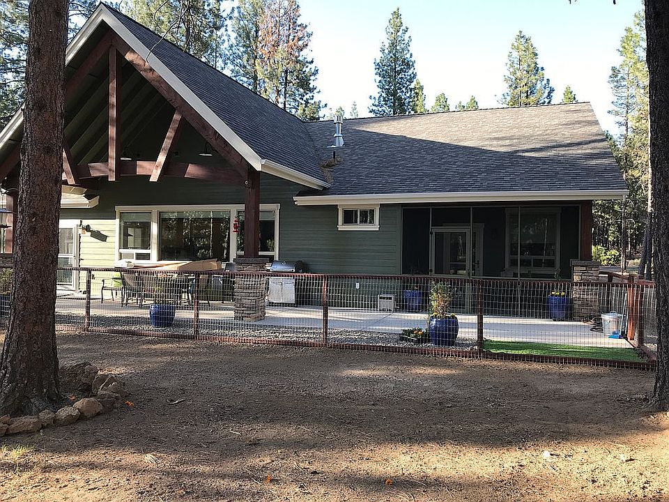 2nd image of 18955 Obsidian Rd
