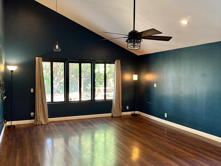 2092 Peaceful Hills Rd — Photo 19