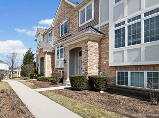 192 Bennett Dr, Carol Stream, IL 60188