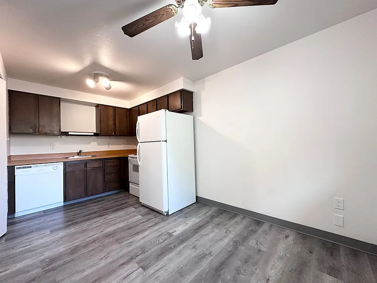 39910 McCormick Dr — Photo 5