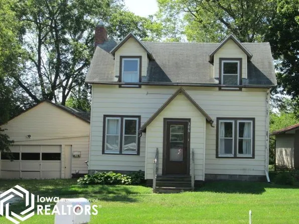 306 Smith St, Russell, IA 50238