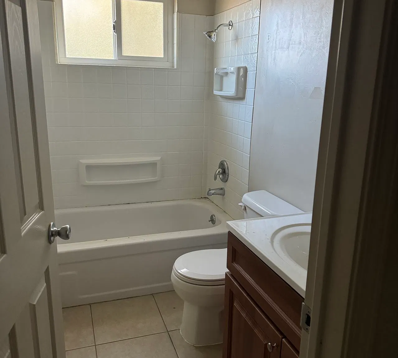 2 bed, 950 sqft, $1,800 — Photo 2
