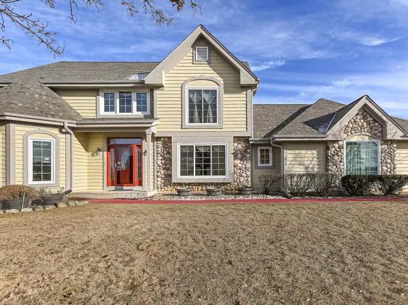 W225N3500 Wethersfield ROAD, Pewaukee, WI 53072