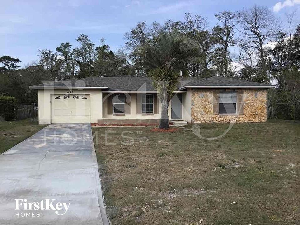 1st image of 613 Brittany Ct