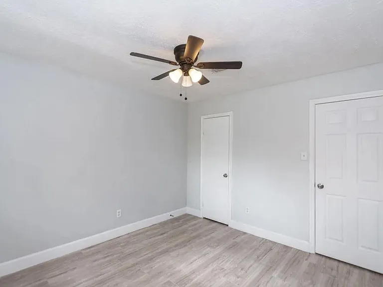 3526 Dryburgh Ct — Photo 9