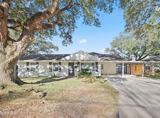 711 Vicnaire St, New Iberia, LA 70563