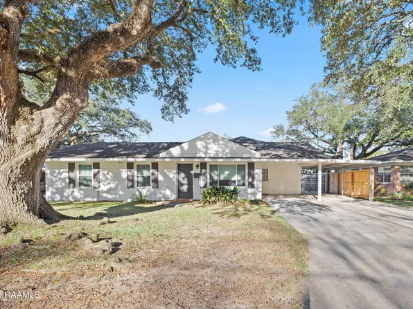 711 Vicnaire St, New Iberia, LA 70563