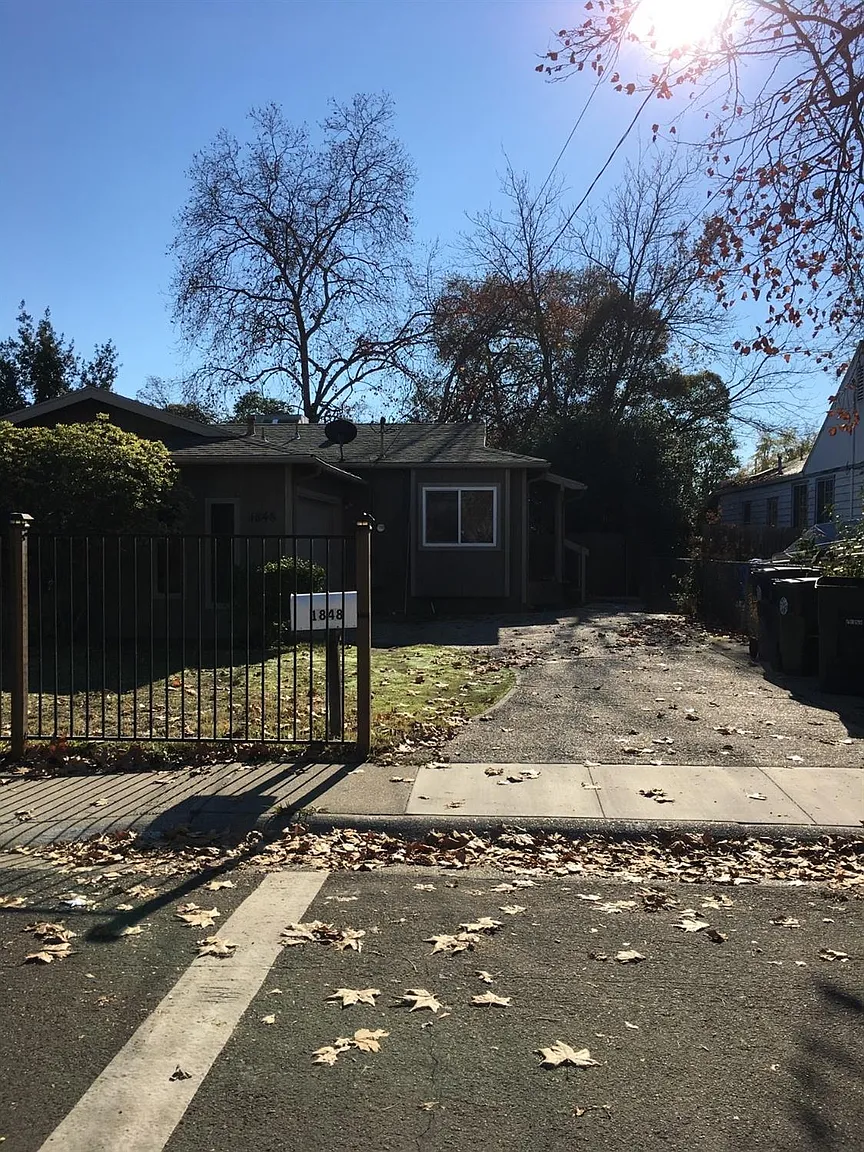 1848 South Ave photo 1