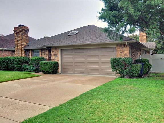 3rd image of 5021 Alicia Dr