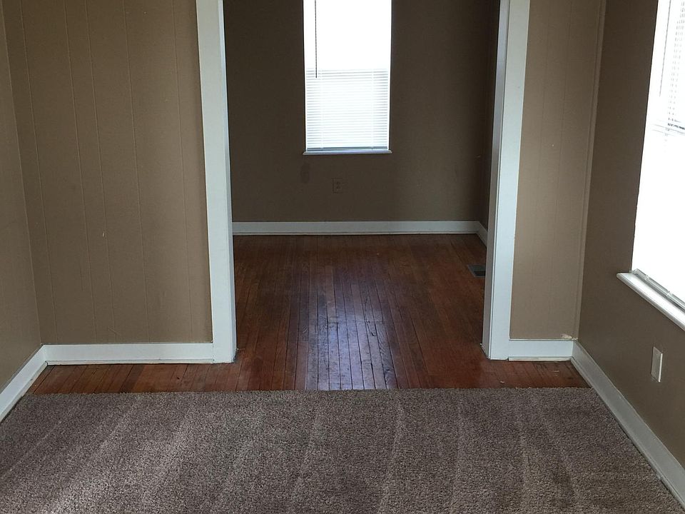 1st image of 1031 1/2 S Belmont St
