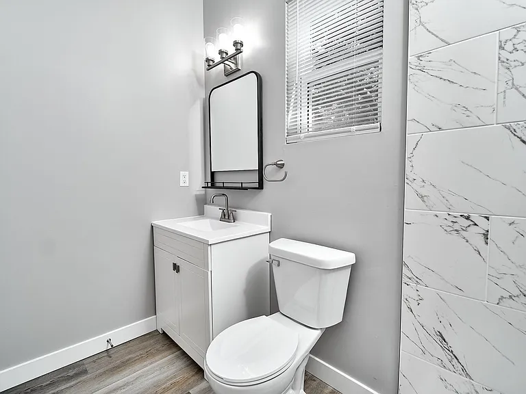 415 N Dequincy St — Photo 43