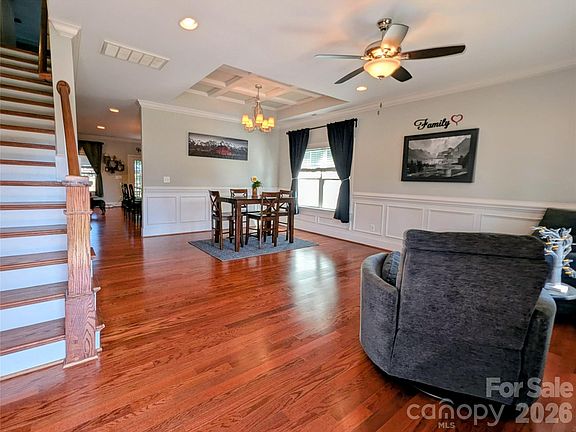 3rd image of 19934 Walter Henderson Rd