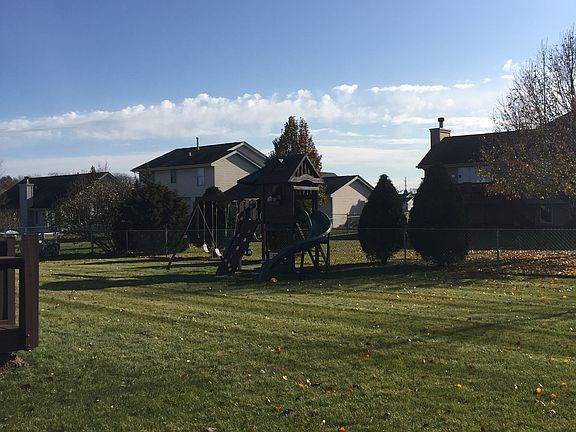 4th image of 614 Westfield Dr