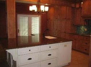 322 Bay Dr, Itasca, IL 60143