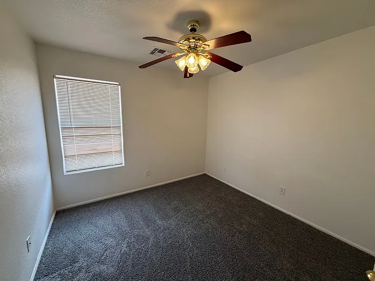 16248 W Moreland St — Photo 17