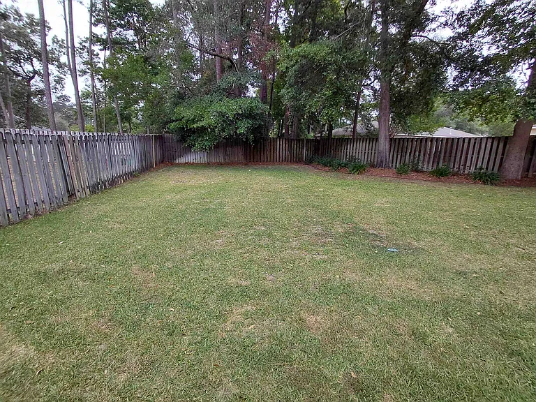 1308 Fern Hill Ct — Photo 21