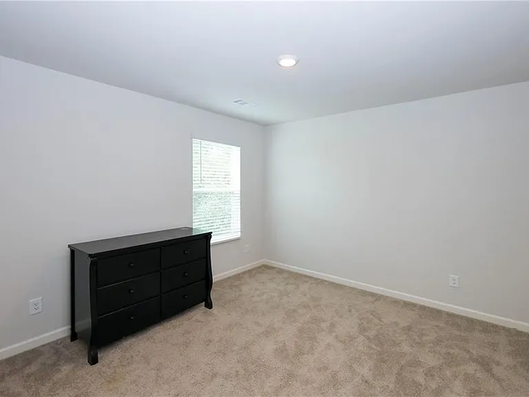 7566 Jennadee Dr — Photo 22