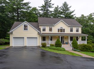 1318 Kelly Rd, Stroudsburg, PA 18360