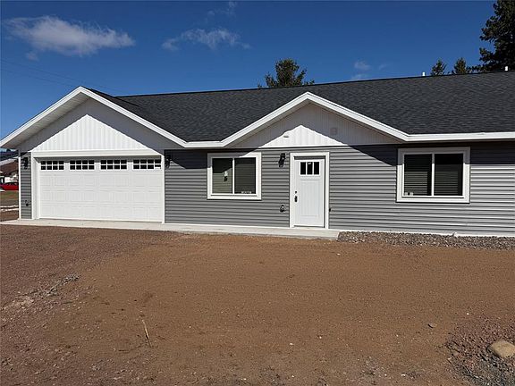 2nd image of 15744 Logan Lane