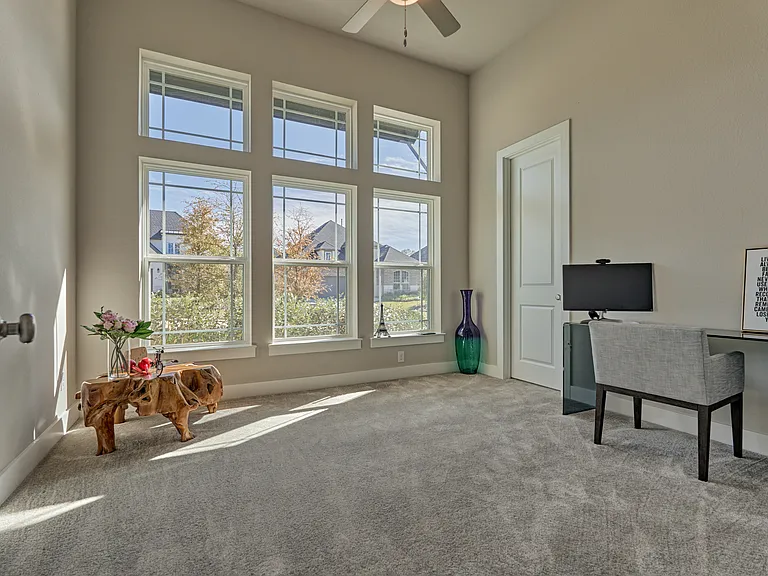1716 Encino Blvd — Photo 30