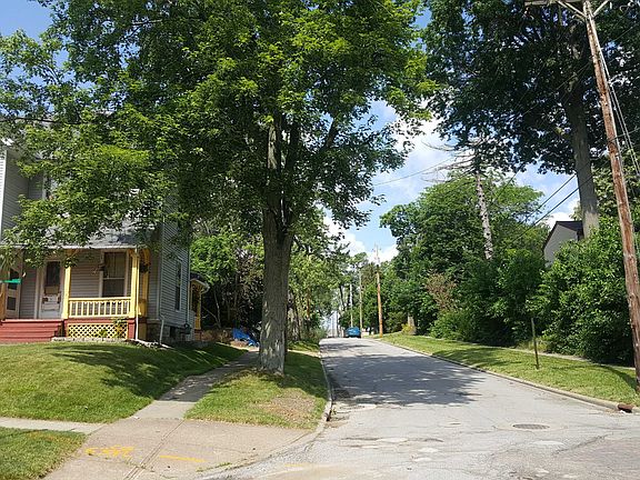 4th image of 1344 East Ave