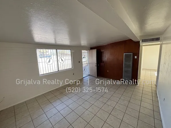 5822 24th, 5822 E 24th St APT A, Tucson, AZ 85711