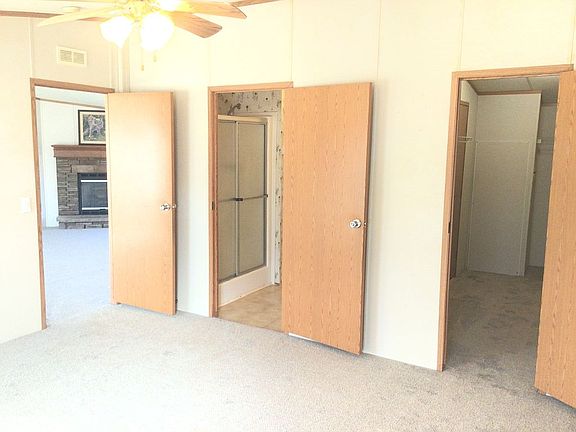 4th image of 4398 Golden Ln