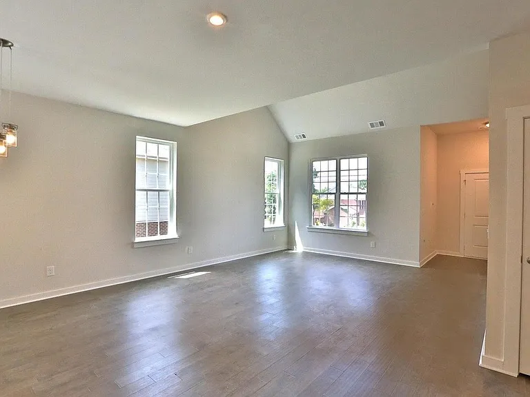 3714 Montgomery Way — Photo 3