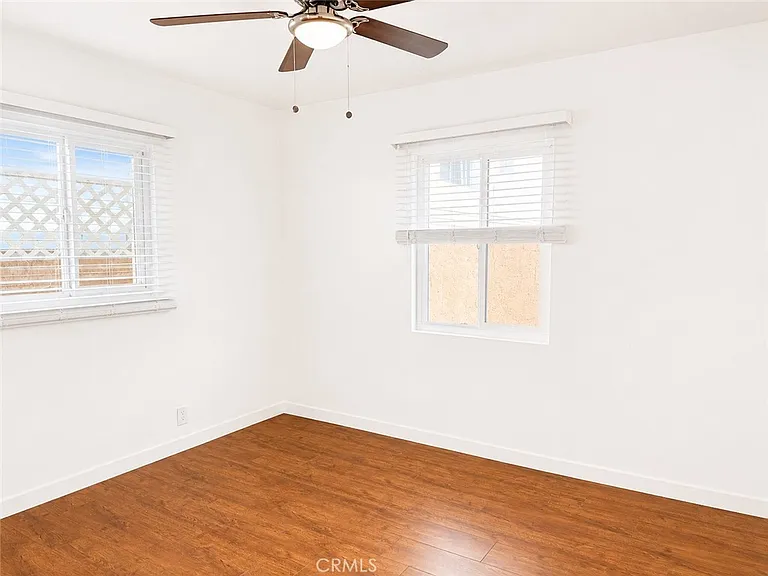 15228 S Normandie Ave #B — Photo 13