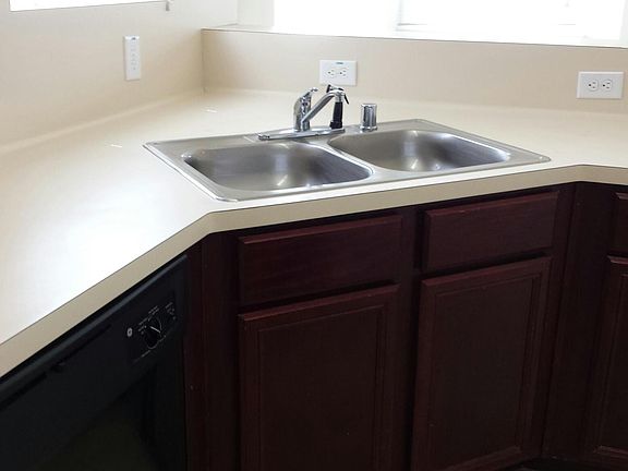 5th image of 7202 Avon Park Ln