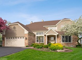 228 Sangamon Ct, Bartlett, IL