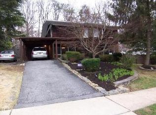 805 Schindler Dr, Silver Spring, MD 20903