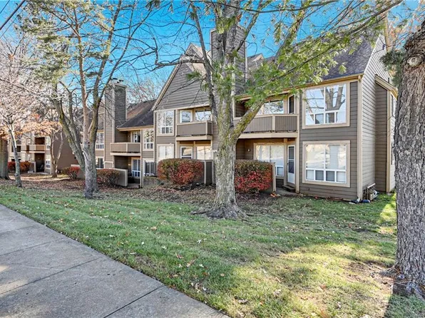 11138 Nieman Rd APT 201, Overland Park, KS 66210